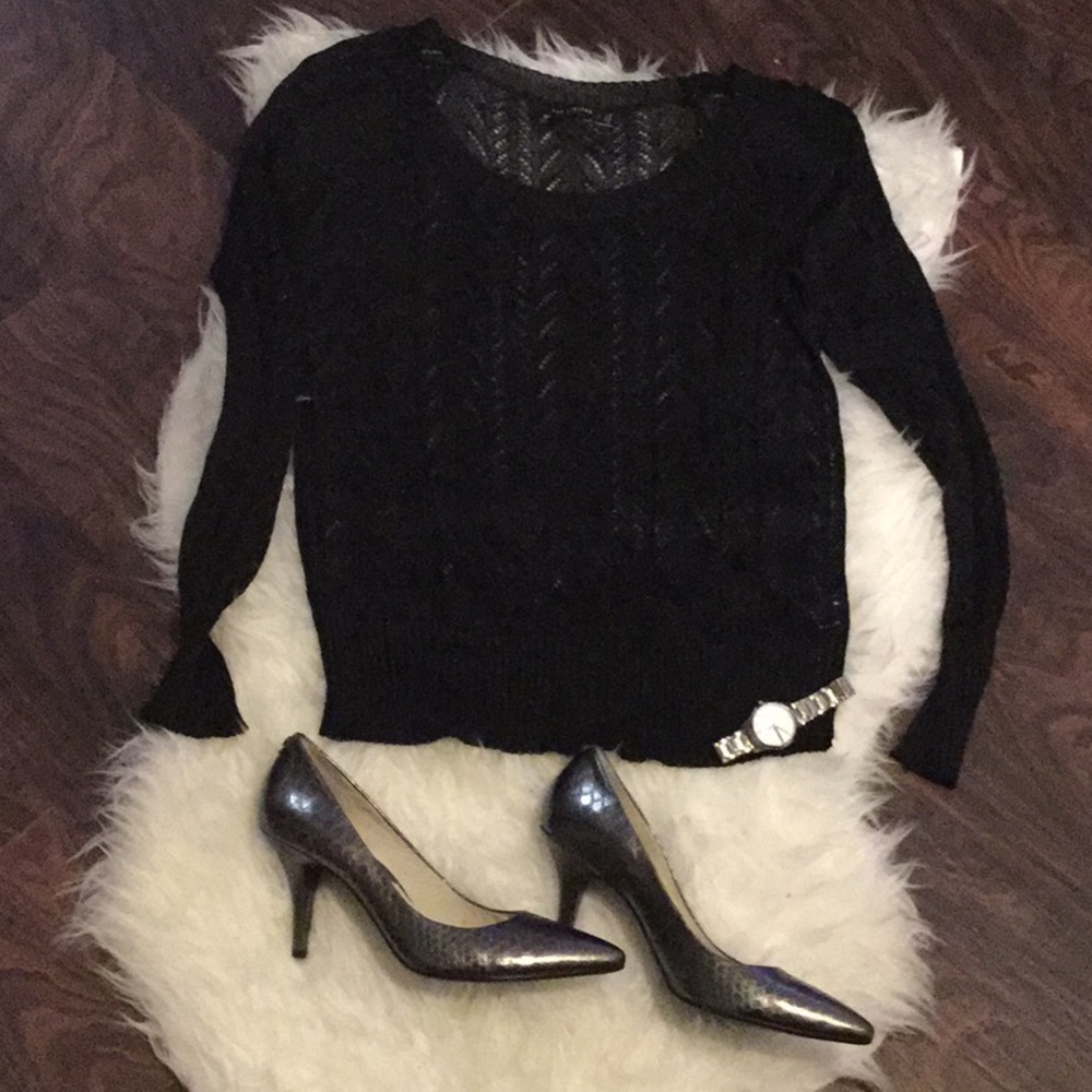 ❗️CLOSET CLEAR OUT❗️The Limited Knitted Sweater